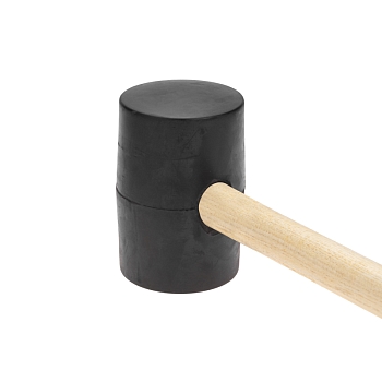 Киянка резиновая KRANZ 1130 г, черная резина, деревянная рукоятка