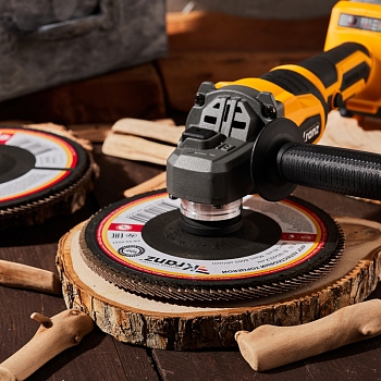 Круг лепестковый торцевой, P40, 180х22,2мм KRANZ