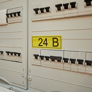 Наклейка знак электробезопасности «24 В» 35х100 мм REXANT (7 шт на листе)