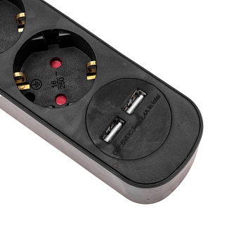 Удлинитель STANDARD 5 гнезд, 3м, 3х1,0мм², с/з, с выключателем, 2 USB, черный REXANT