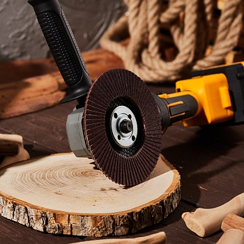 Круг лепестковый торцевой, P24, 125х22,2мм KRANZ